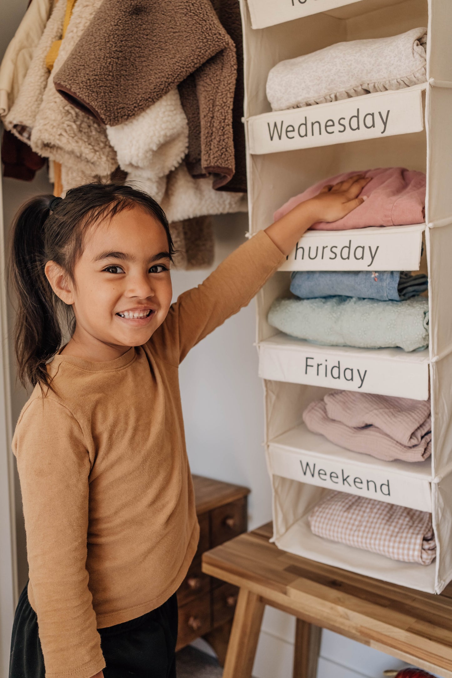 Weekly Linen Clothes Organizer